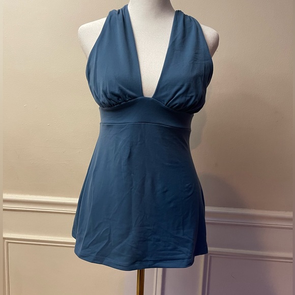 Susana Monaco Empire Waist Deep V Top Size Medium - Picture 2 of 10